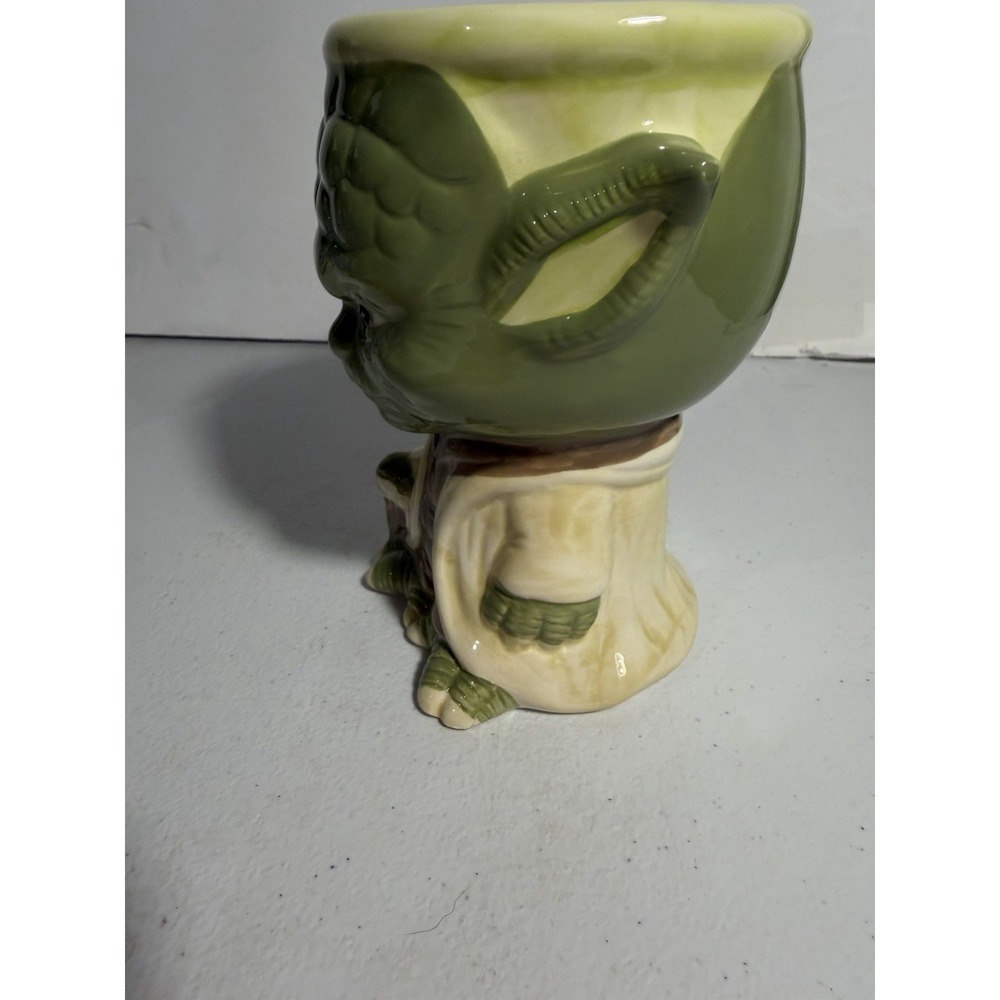 Star Wars Yoda Ceramic 3D Sculpted Mug Green Tan Glossy Jedi Master Figural Cup - Picture 4 of 9